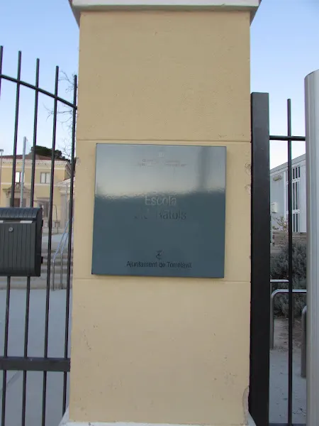 Escola JJ Ràfols - Torrelavit
