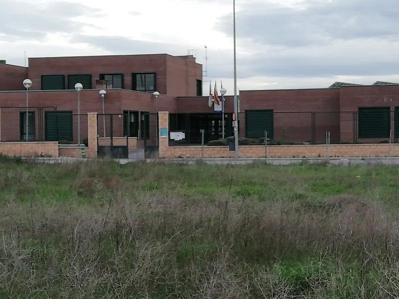 CEIP. Virgen Del Amparo - Colegio público en Torija - foto 2