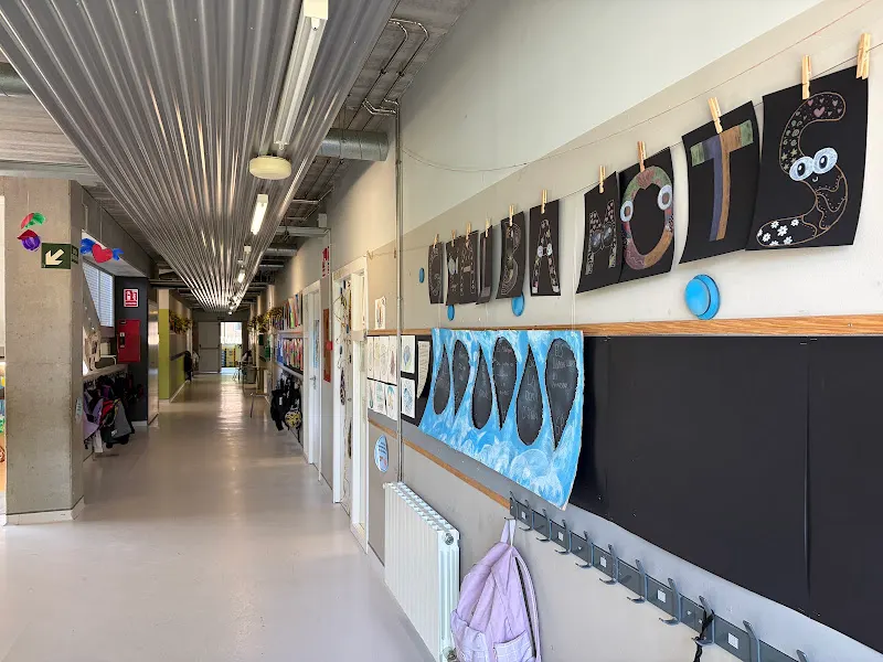 Escuela Pública Aqua Alba - Colegio público en Gualba - foto 2