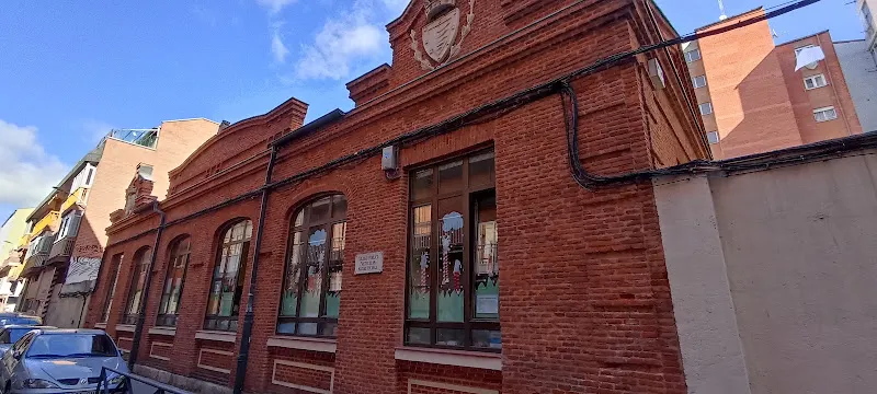 Centro de Educación Infantil Macías Picavea