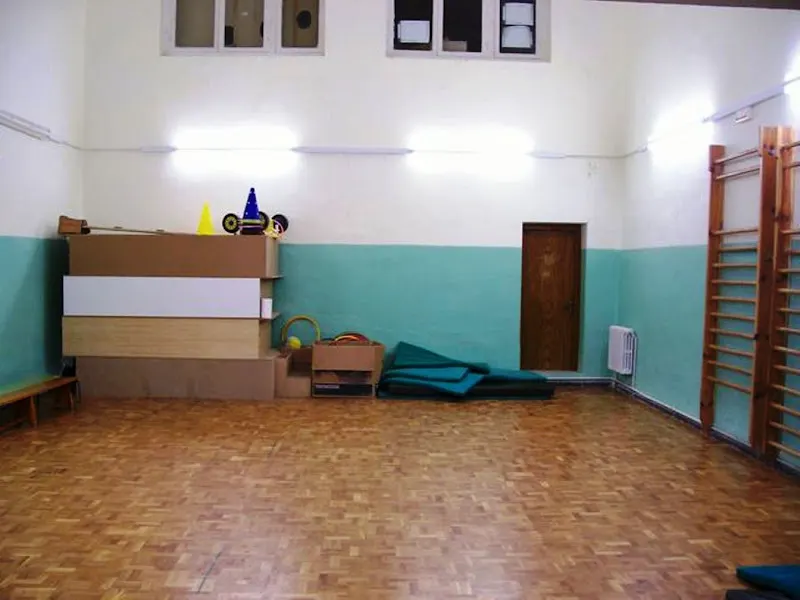Colegio La Balsa - Arroniz