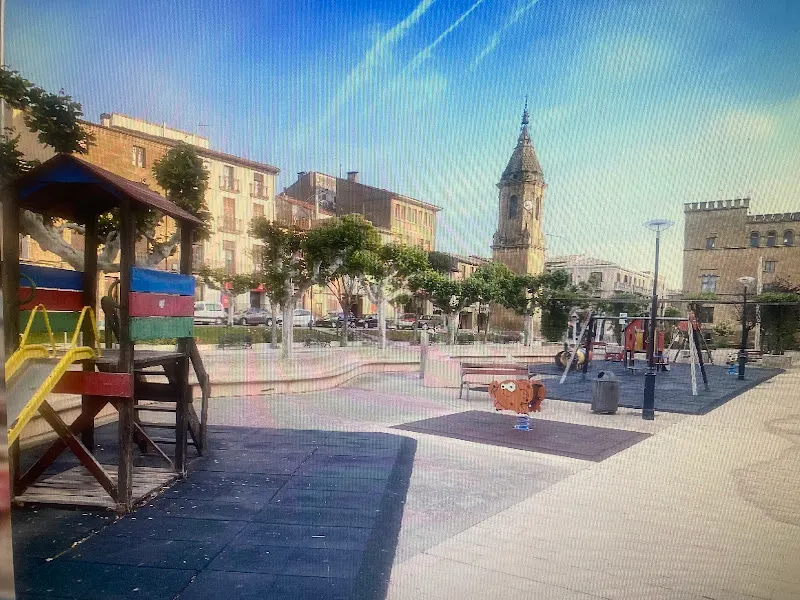 Escuela de Educación Infantil la Fontaneta - Colegio público en Ayerbe - foto 2