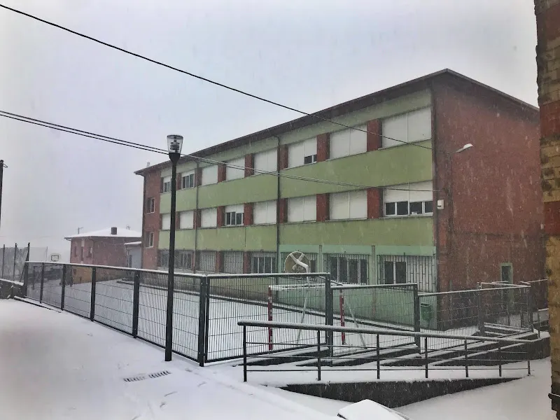 Colegio Público El Cotayo - Colegio público en Siero - foto 2
