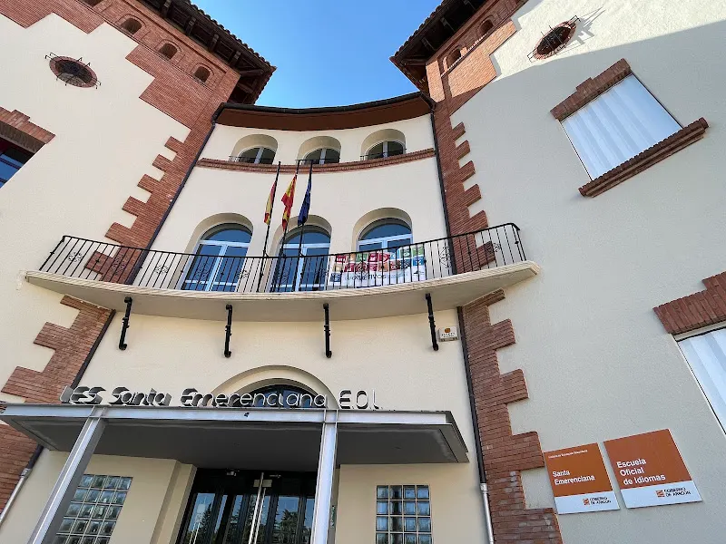 IES Lobetano, Albarracín - Instituto de secundaria en Albarracin - foto 2