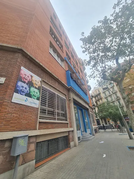 Salesianes Sepúlveda - Escuela primaria en Barcelona - foto 2