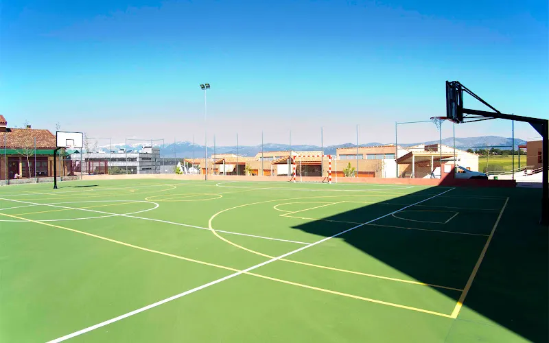 CEIP VIRGEN DE LA OLIVA - Centro educativo en Anchuelo - foto 3