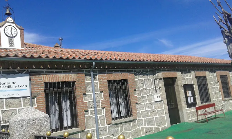 CRA Valdelavia - Colegio público en Navalperal de Pinares - foto 2