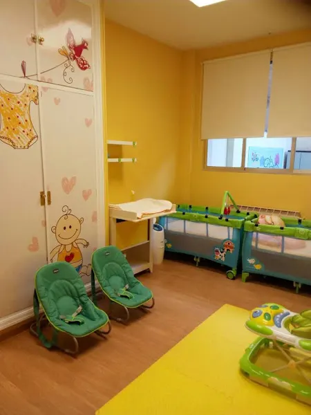 Centro Infantil Nenuco - Guardería en Espirdo - foto 3