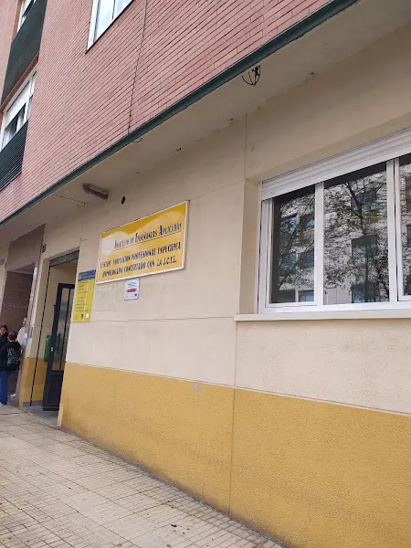 Instituto de Enseñanzas Aplicadas