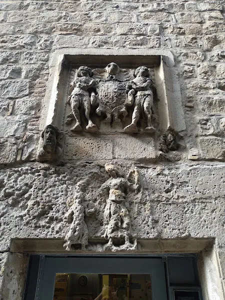 Escola Bressol Municipal Canigó - Colegio público en Barcelona - foto 2