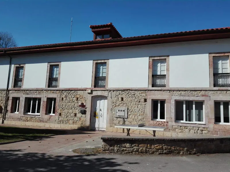 CRA Picos de Europa - Instituto de secundaria en Onis - foto 2