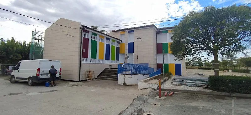 Colegio Público Santa Ana - Colegio público en Melida - foto 2