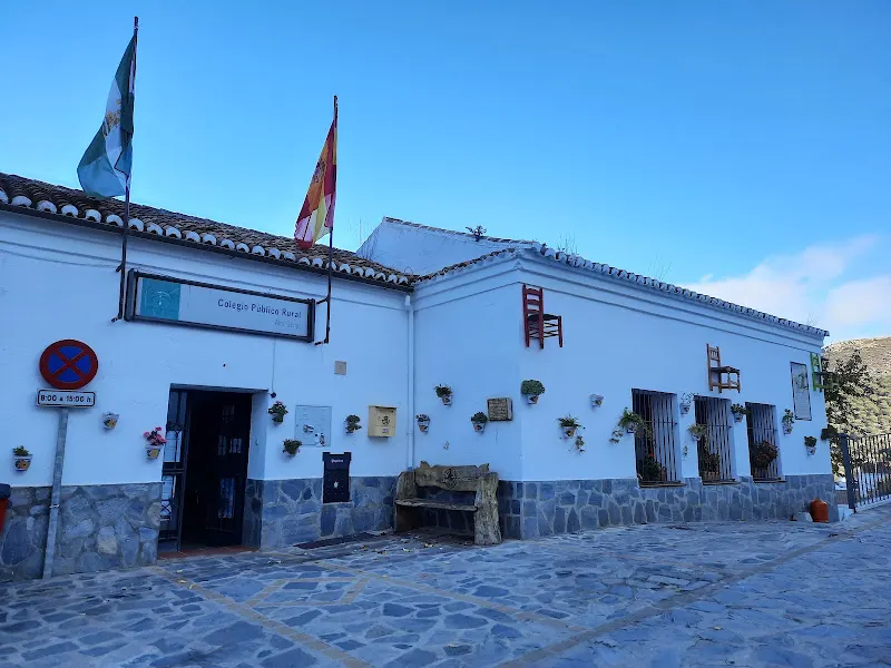 Colegio Público Almazara - Colegio público en Jubrique - foto 2