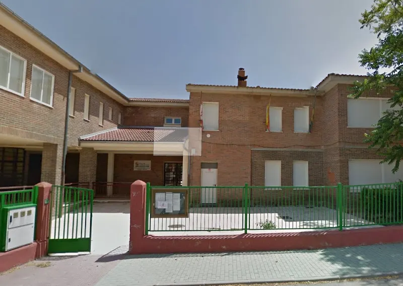 Colegio público" Cardenal Cisneros" - Boceguillas