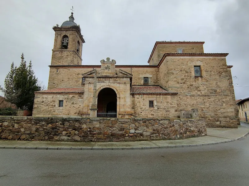 IES Río Órbigo - Instituto de secundaria en Villarejo de Orbigo - foto 2
