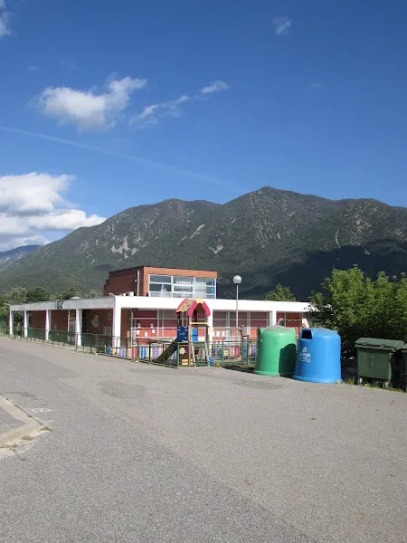Escola Pública Sant Climent ZER - Colegio público en Coll de Nargo - foto 2