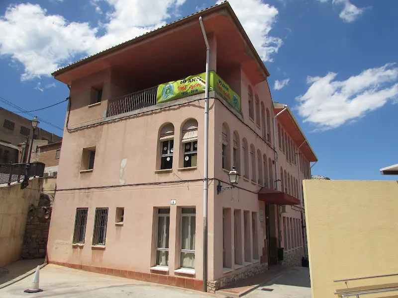 Escola de La Riba - Colegio público en Riba (La) - foto 2