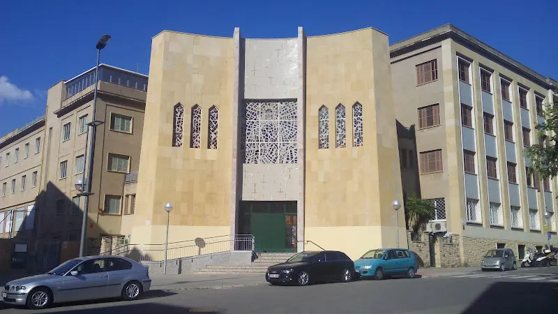 Escuela pública Sagrat Cor - Colegio público en Solivella - foto 2