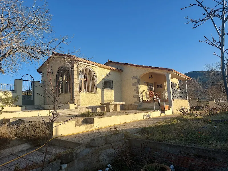 Colegio de Garganta de los Montes (CRA de Lozoya) - Garganta de los Montes