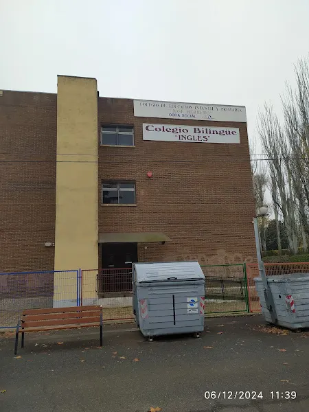 COLEGIO DE EDUCACIÓN INFANTIL Y PRIMARIA “JOSÉ HERRERO”. - Colegio público en Salamanca - foto 2