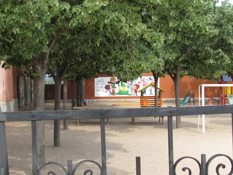 Escuela Pública San Jordi - Sant Jordi Desvalls