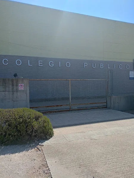 Colegio Público Villa De Quer - Colegio público en Quer - foto 2