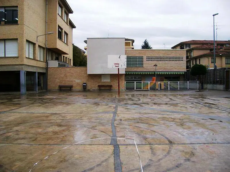 CPEIP Juan Bautista Irurzun HLHIP - Colegio público en Peralta - foto 2