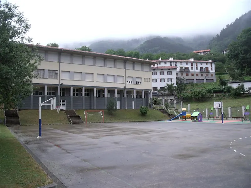 Errezilgo San Martin Herri Eskola - Errezil