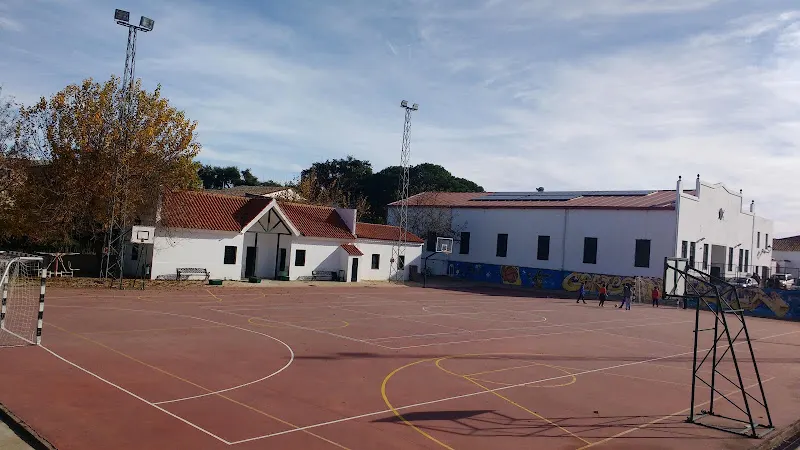 Colegio Público Doctor Peralias Panduro - Colegio público en Corteconcepcion - foto 2
