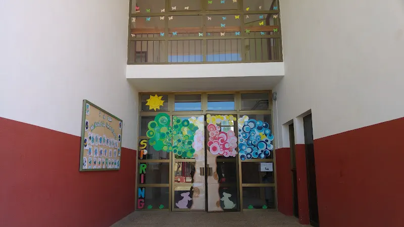 Colegio San Esteban - Colegio público en Puebla del Prior - foto 2