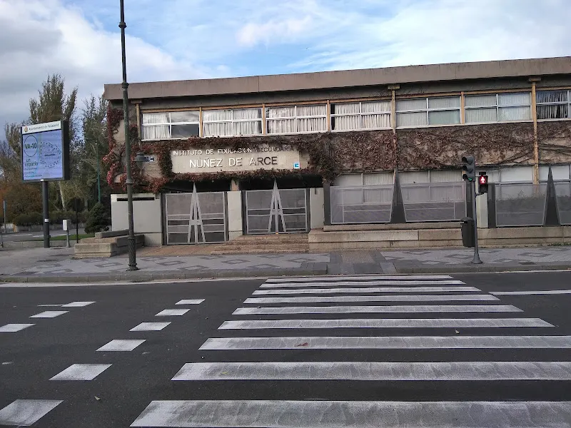 IES Núñez de Arce - Instituto de secundaria en Valladolid - foto 2