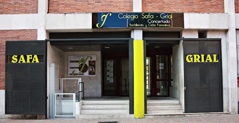 Colegio Safa-Grial . Ed. Bachillerato y Ciclos (1 año, 2 años, Infantil, Primaria, ESO, Bachillerato, Ciclos)
