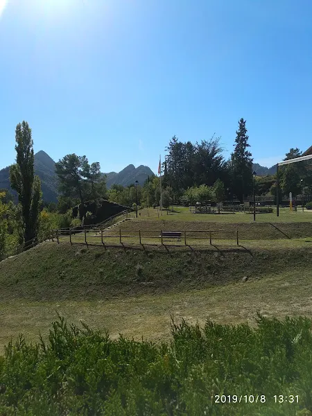 Escuela Serra de Picamill Zer Berguedà Centre - Colegio público en Vilada - foto 2