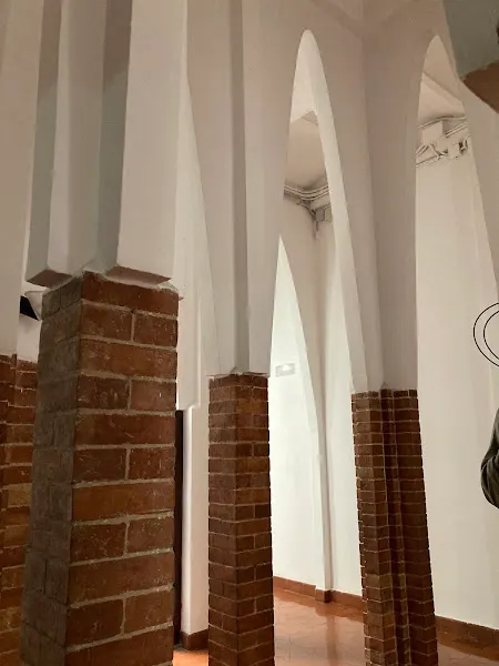 Colegio de las Teresianes (GAUDÍ)