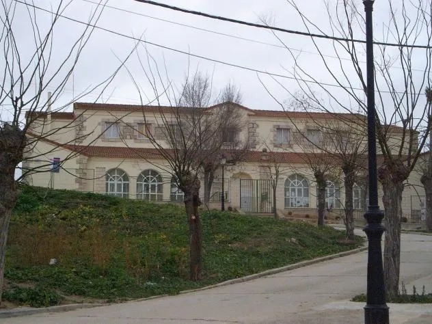 CEIP Alonso de Cárdenas - Colegio público en Cabezamesada - foto 2