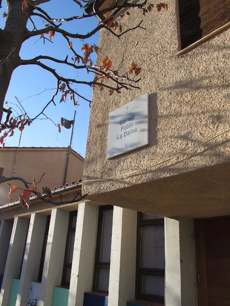 Escola Pública La Daina - Colegio público en Vilallonga de Ter - foto 2