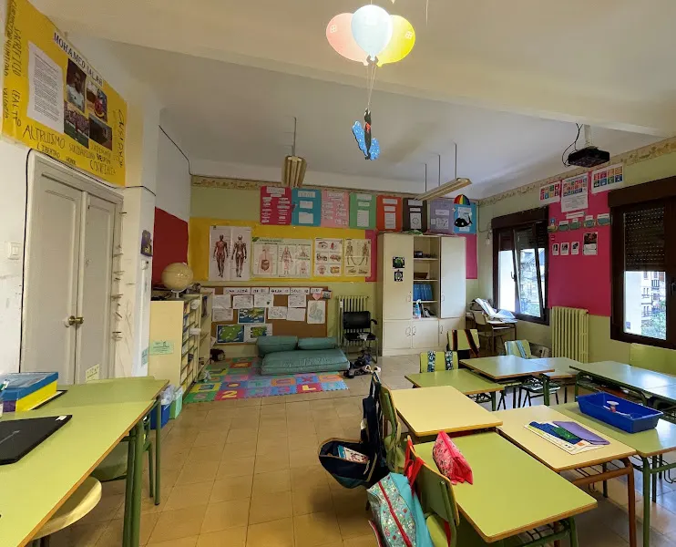 Colegio Público Collarada - Colegio público en Villanua - foto 2
