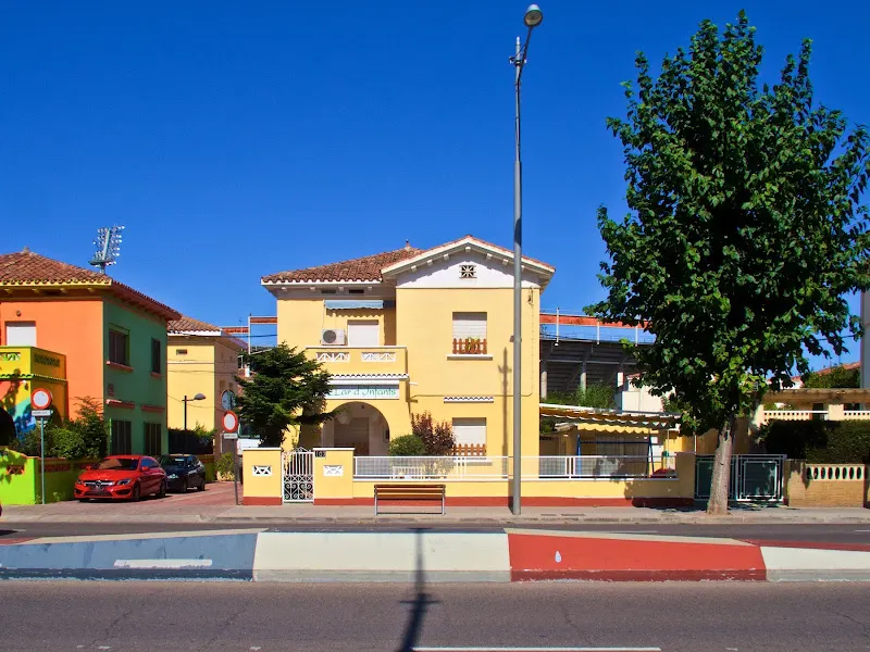 Escuela Infantil Hermanos Grimm de Lérida - Guardería en Lleida - foto 2