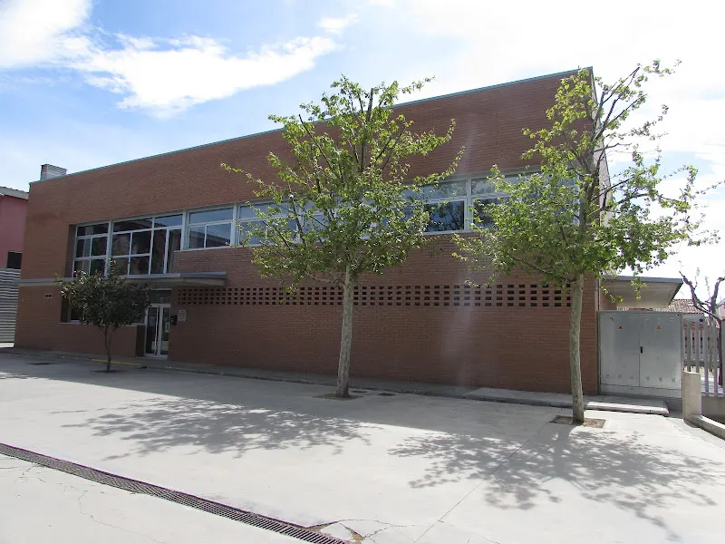 Escola Pública Montalbà Zer Riu Corb - Colegio público en Preixana - foto 2