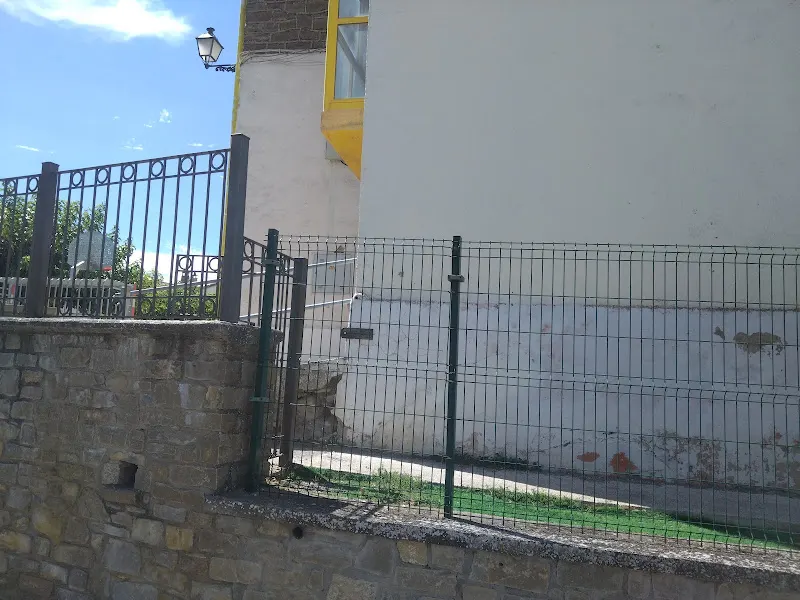 Escuela - Canal de Berdun