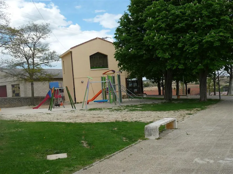 CEIP Elvillar - Bilarko Haurreskola - Colegio público en Elvillar/Bilar - foto 2