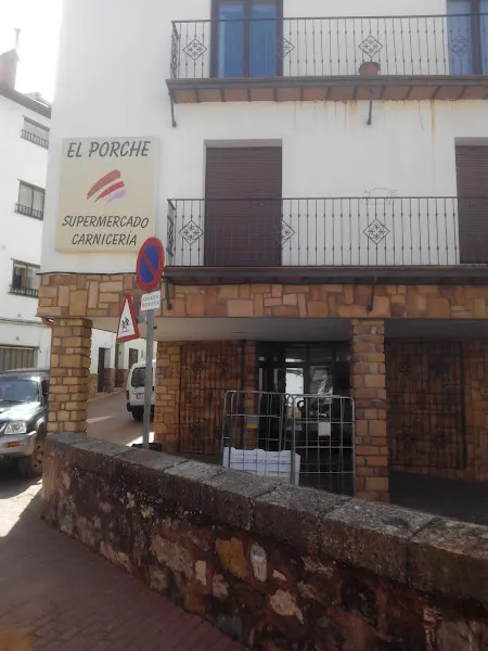 Colegio Público Sexma de la Sierra - Colegio público en Checa - foto 3