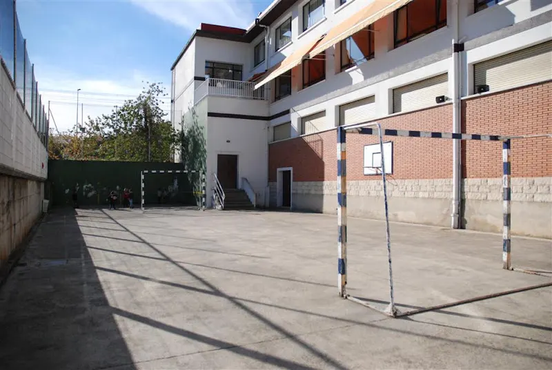Escuela de Educación Infantil Zubieta - Colegio público en Donostia-San Sebastian - foto 2