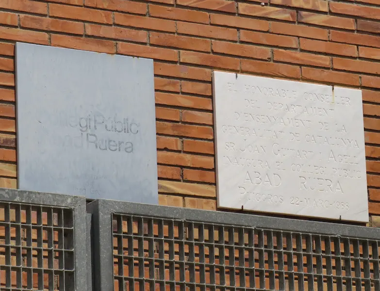 Escuela pública Abat Ruera - Puiggros