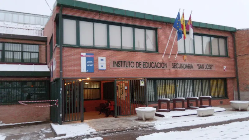 Calle de la Fuensanta - Instituto de secundaria en Cuenca - foto 2