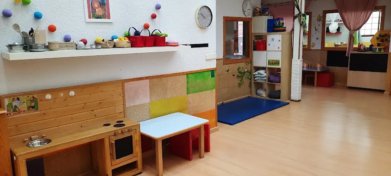 Escuela De Educación Infantil Casa De Niños Villavieja De Lozoya - Villavieja del Lozoya