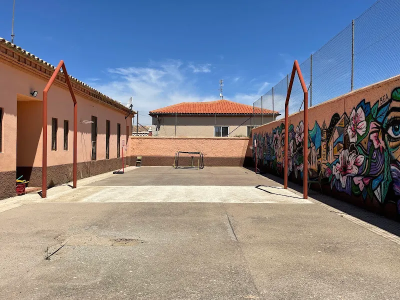 CEIP CRA Cuna del Jiloca de Torrelacarcel - Colegio público en Torrelacarcel - foto 3