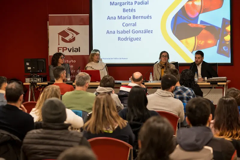 Instituto FP Vial - Centro educativo en Barbastro - foto 2