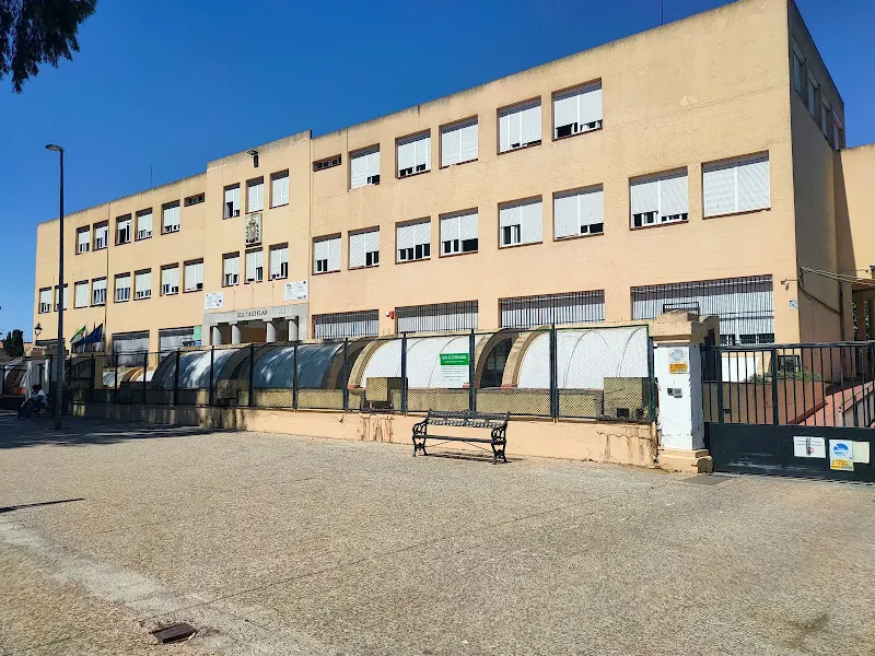 IES Castelar - Instituto de secundaria en Badajoz - foto 3