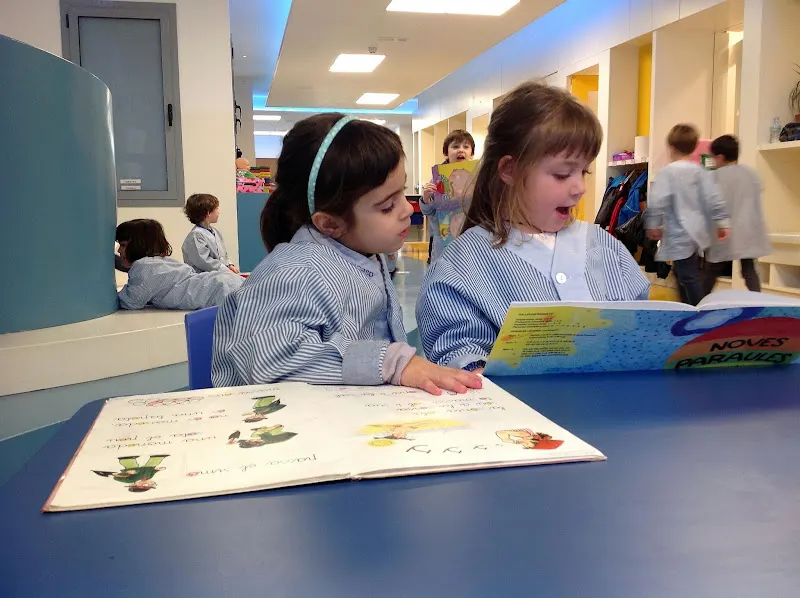 Jesuitas Caspe Sagrado Corazón de Jesús - Escuela católica en Barcelona - foto 2